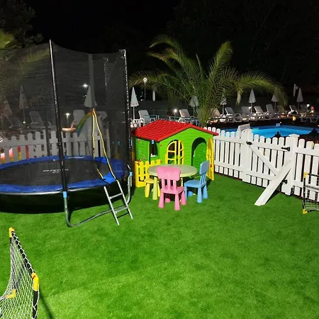 Hotel Family Elit 2*