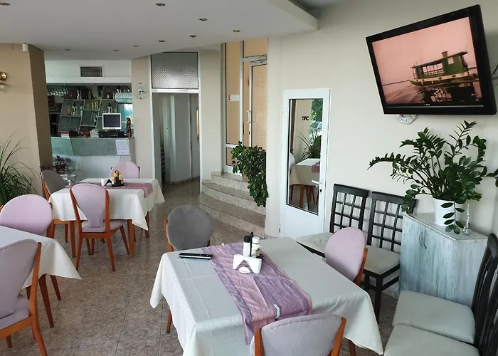 Hotel Family Elit 2*