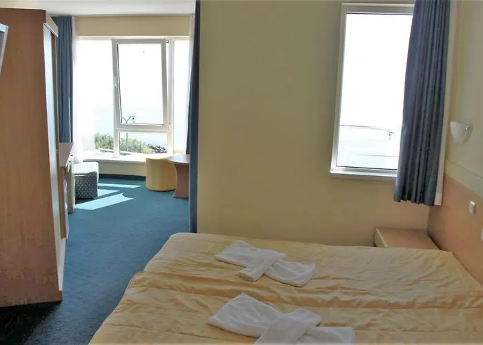 Family Elit Hotel 2*